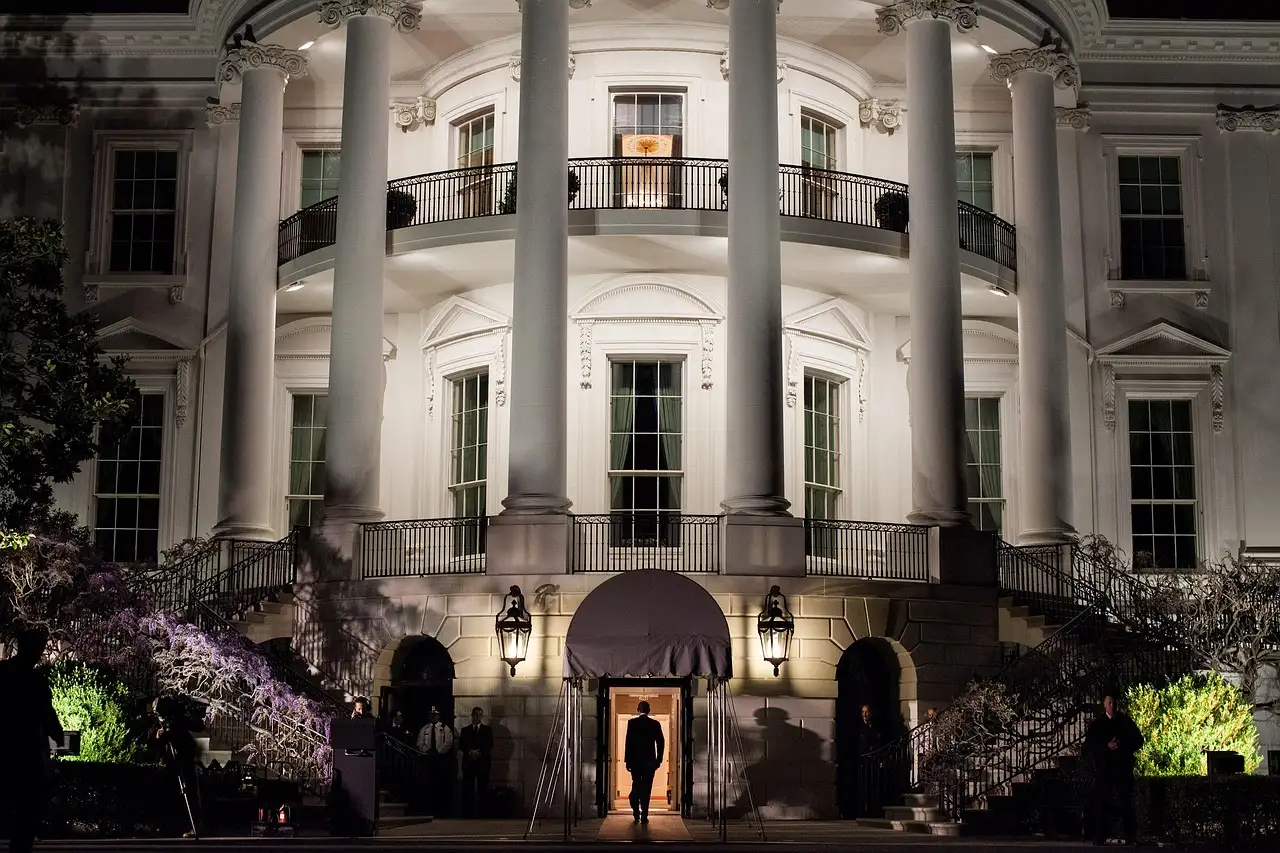 The White House north portico lit up at night